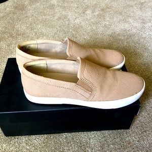 Naturalizer Marianne leather women’s slip-on shoe - tan/beige